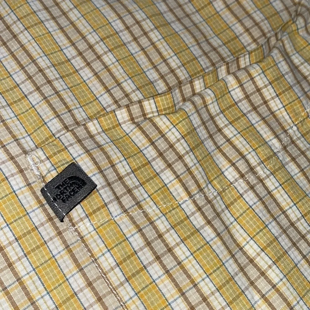 North face men’s short sleeve A5 series XL plaid